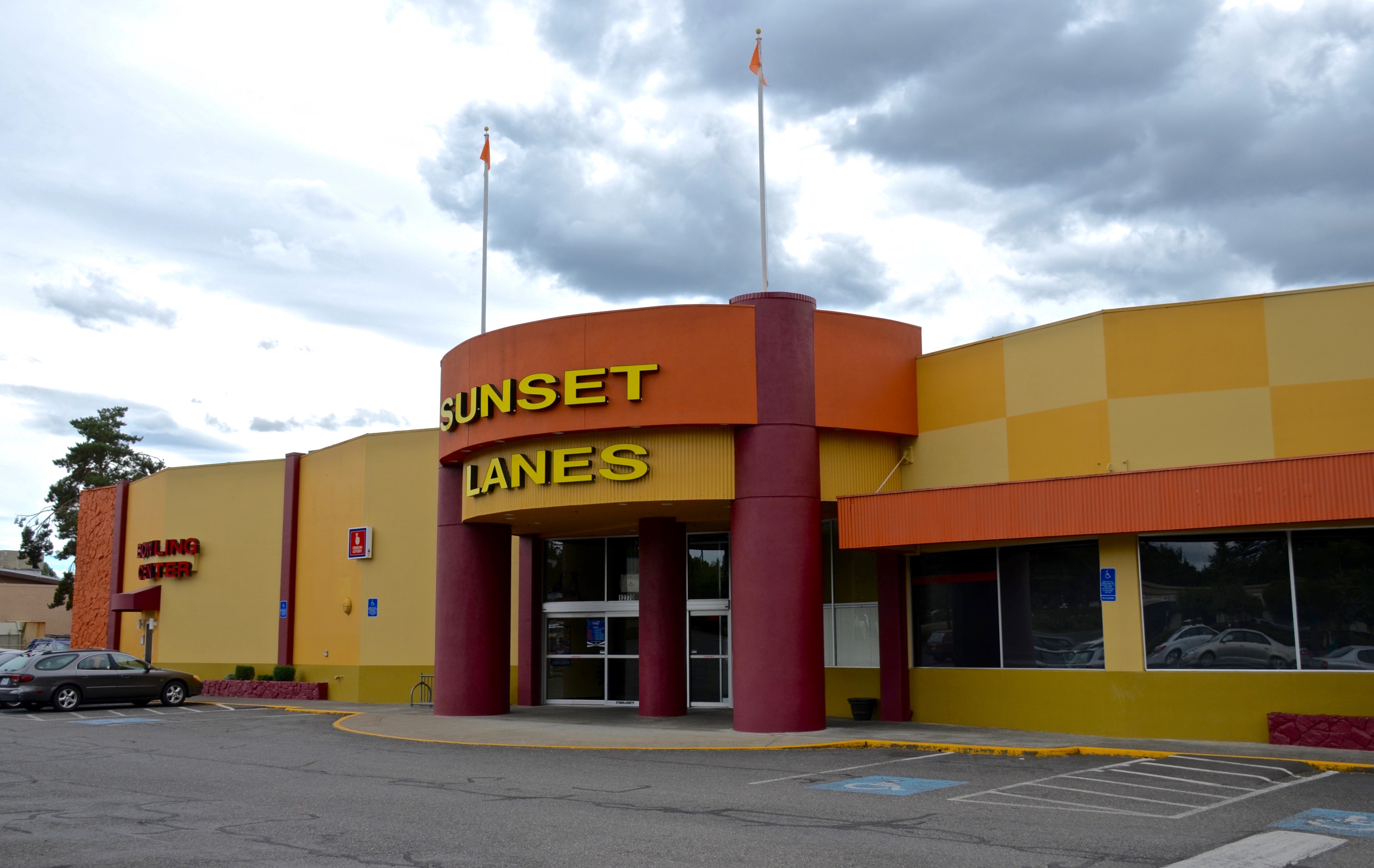 LGBTQ bowling league Tulsa Oklahoma Lambda Unity queer community sports recreation